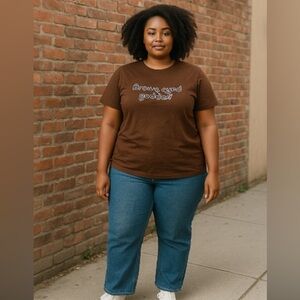 Steve & Barry's Brown Short Sleeve T-Shirt. Size XL but runs small.